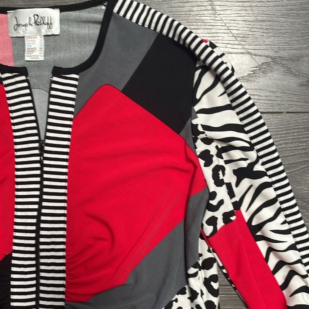 Joseph Ribkoff zip up blouse - Picture 5 of 10
